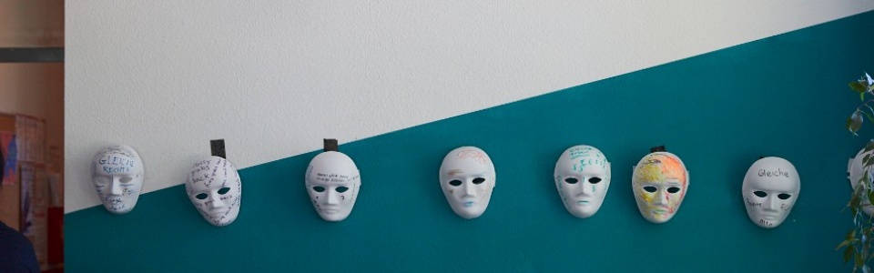 $galleryItem->description