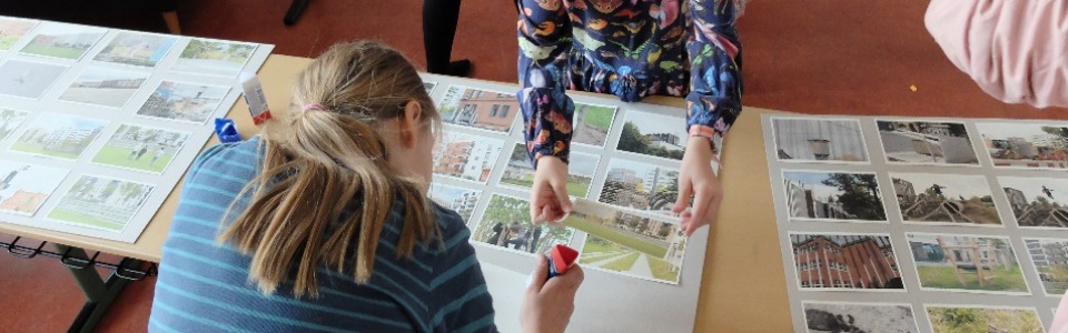 $galleryItem->description