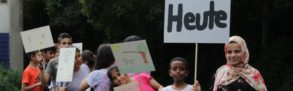 $galleryItem->description