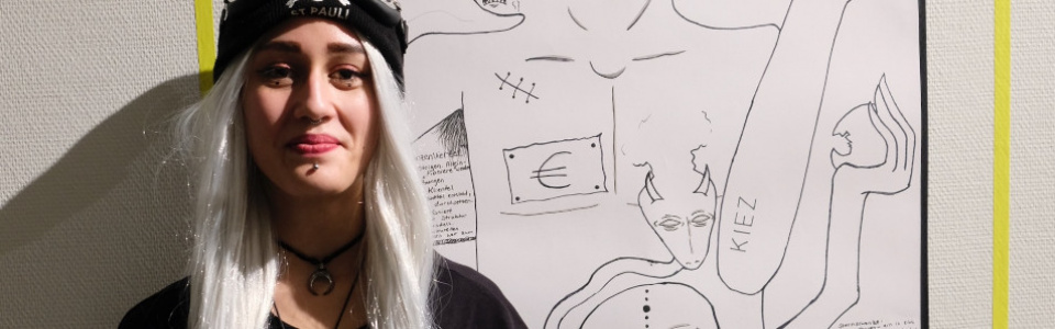 $galleryItem->description