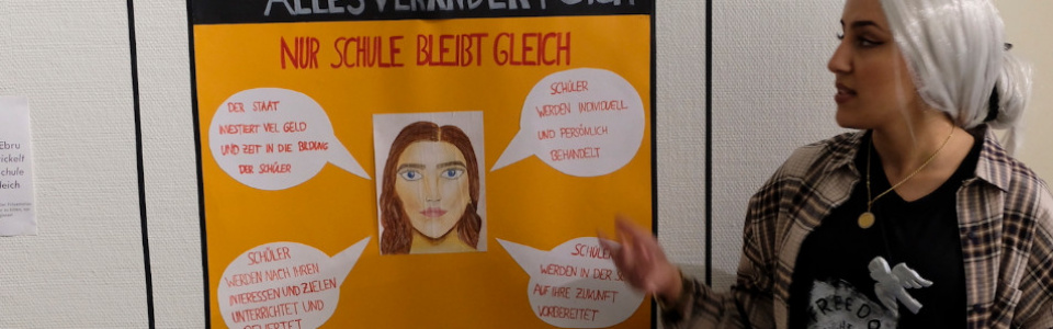 $galleryItem->description