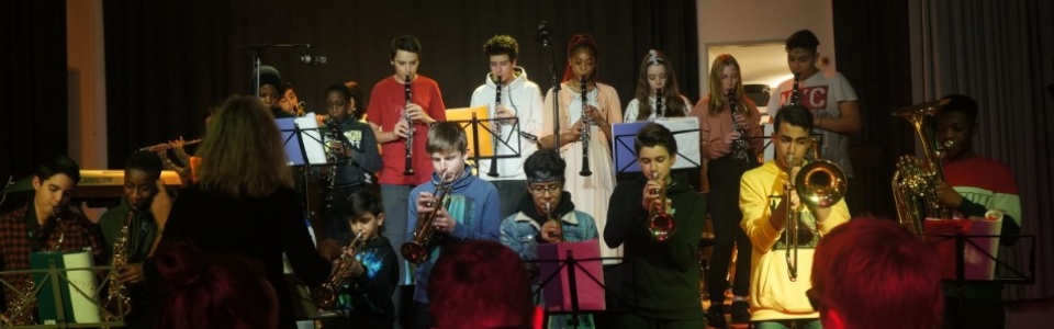 $galleryItem->description