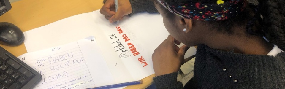 $galleryItem->description