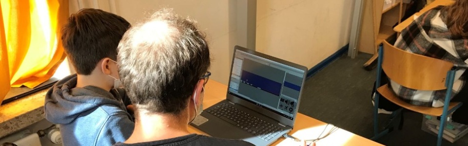 $galleryItem->description