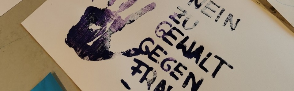 $galleryItem->description