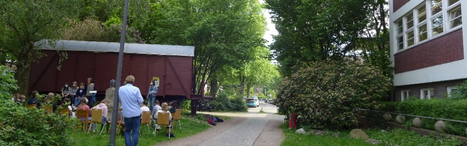 $galleryItem->description