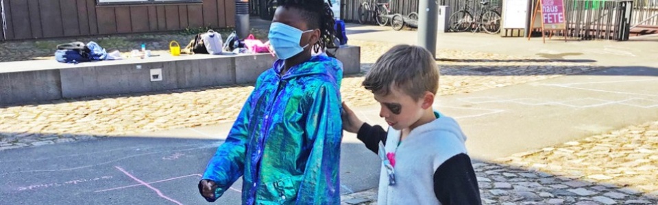 $galleryItem->description